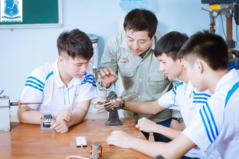 thanhxuan.edu.vn-học nghề điện tử gia dụng