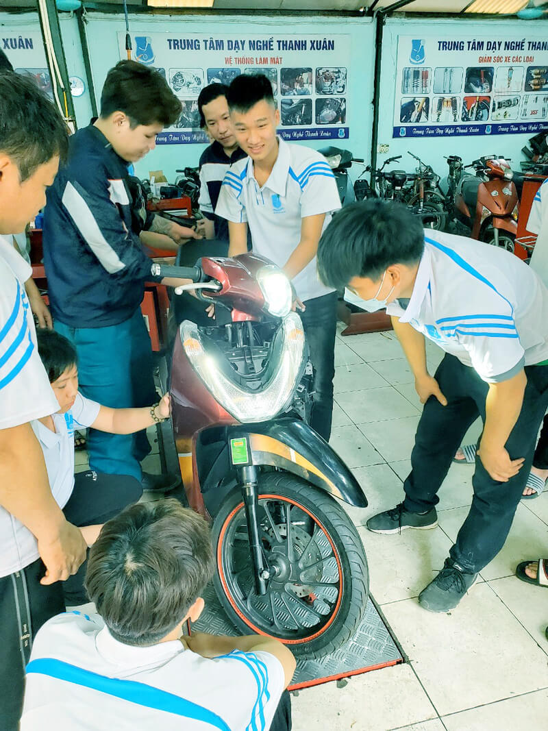 Trường dạy nghề sửa chữa xe máy